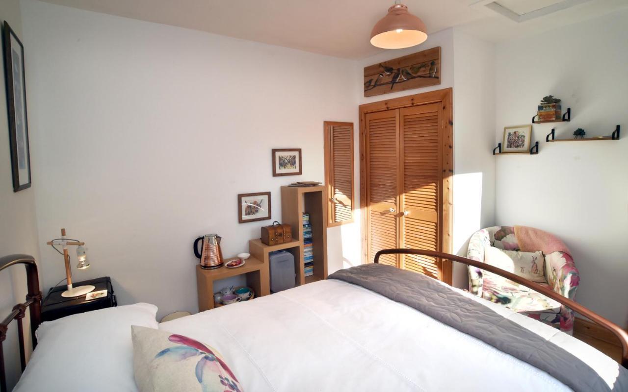 Bed and Breakfast Skye Photo Centre à Camastianavaig Extérieur photo